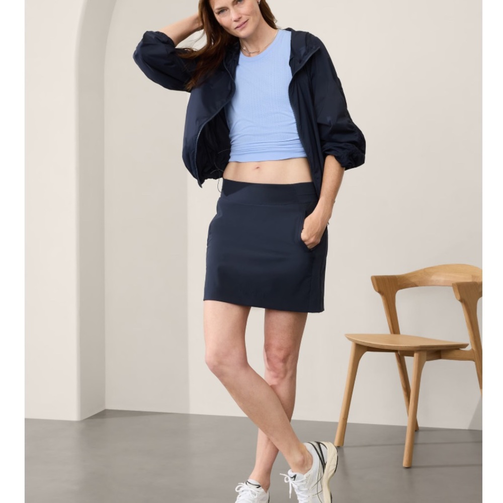 Athleta Brooklyn Skort 16 inch NWT - Navy/Size 4